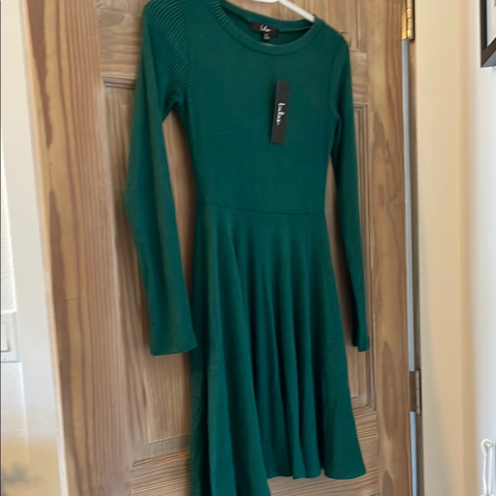 Chic Green Long Sleeve Dress from Lulus, NWT
